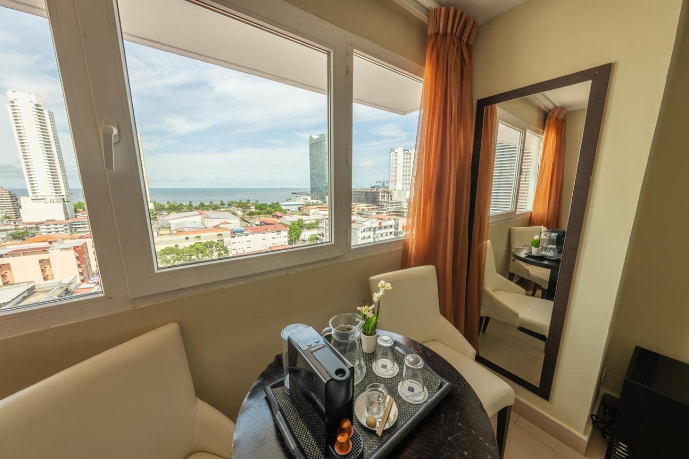 Hotel Faranda Express Soloy And Casino, A Member Of Radisson Individuals Panama  Extérieur photo